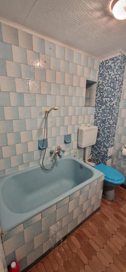 Domum - The Comunist Apartment บูคาเรสต์ ภายนอก รูปภาพ